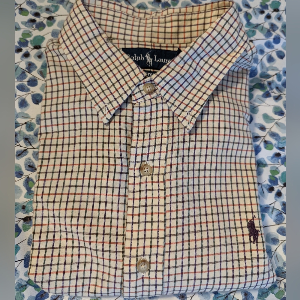 Polo button downshirt